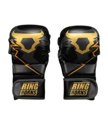 Ringhorns Charger By Venum MMA-Handschuhe Sparring Gloves Schwarz/Gold